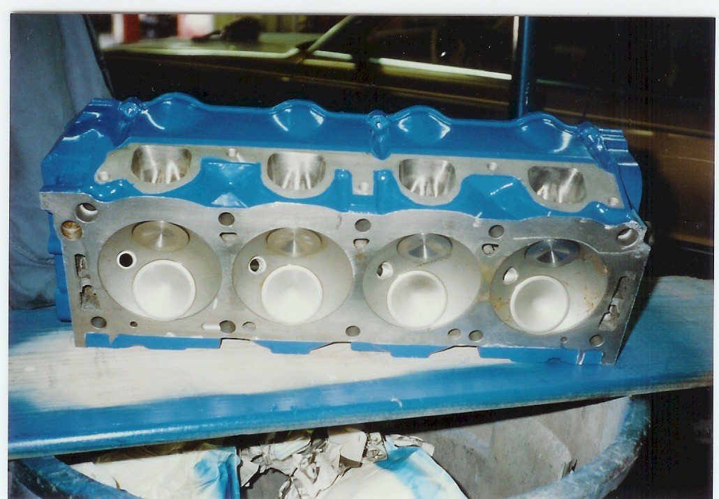 A-HeadExhIntakeValves.jpg