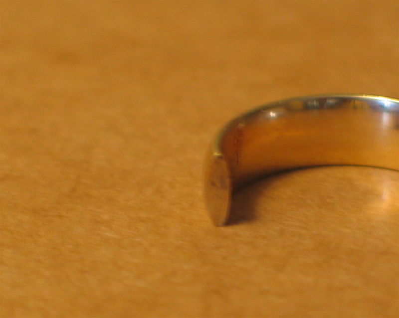 ring03.jpg